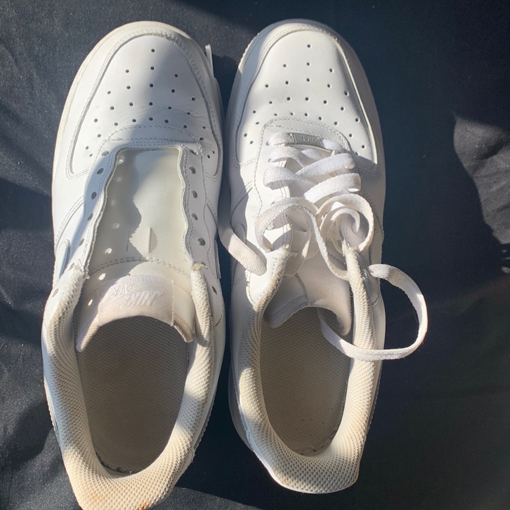 Airforce 1 mint condition size 8.5 women